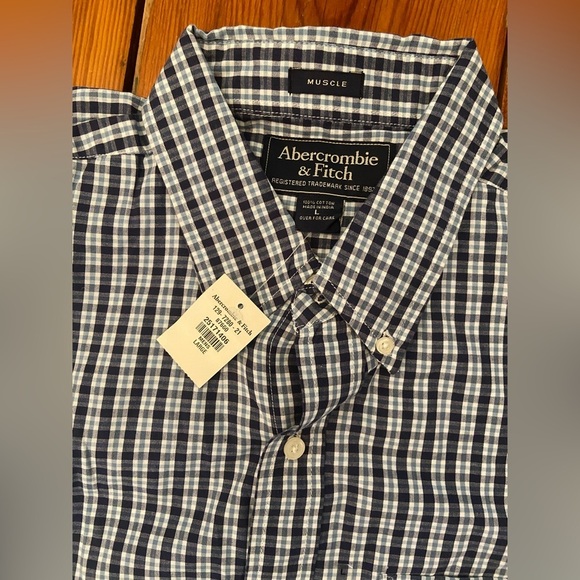 Abercrombie &Fitch Muscle Short Sleeve Men’s Button Down Shirt Size L Blue Plaid - Picture 2 of 8